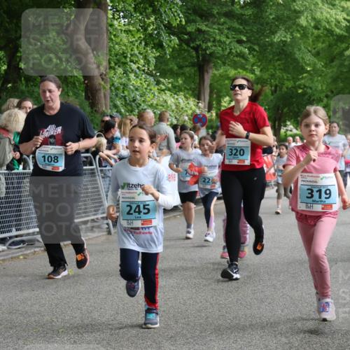 17.05.2025 - Störlauf Strokosch-Dieckow http://msf.ph/oto/7847144 17.05.2025 13:44:54 Ziel 108, 2025, 245, 320, 22, 2025, 319, 38, 37 meine-sportfotos.de