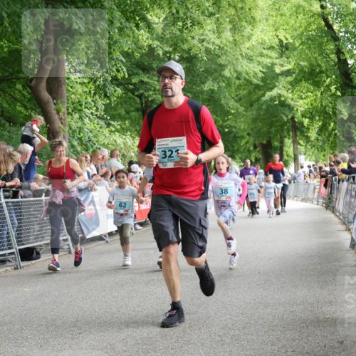 17.05.2025 - Störlauf Strokosch-Dieckow http://msf.ph/oto/7847155 17.05.2025 13:44:57 Ziel 62, 32, 38, 279 meine-sportfotos.de