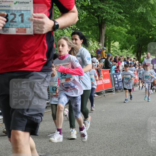 17.05.2025 - Störlauf Strokosch-Dieckow http://msf.ph/oto/7847156 17.05.2025 13:44:59 Ziel 1196, 2025, 321, 36, 62, 1483, 316, 317, 279, 278 meine-sportfotos.de