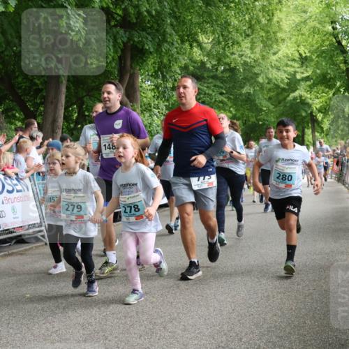 17.05.2025 - Störlauf Strokosch-Dieckow http://msf.ph/oto/7847170 17.05.2025 13:45:06 Ziel 279, 148, 278, 06, 280 meine-sportfotos.de