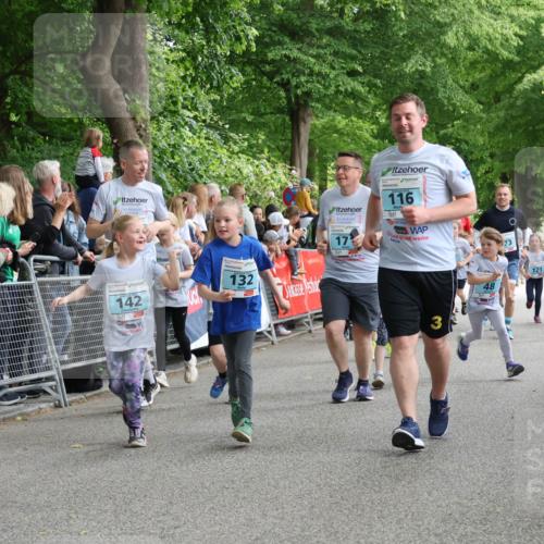 17.05.2025 - Störlauf Strokosch-Dieckow http://msf.ph/oto/7847175 17.05.2025 13:45:08 Ziel 142, 132, 116, 17, 121, 48, 102 meine-sportfotos.de