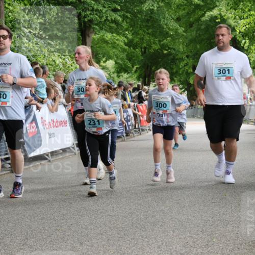 17.05.2025 - Störlauf Strokosch-Dieckow http://msf.ph/oto/7847352 17.05.2025 13:46:30 Ziel 230, 30, 231, 300, 301 meine-sportfotos.de