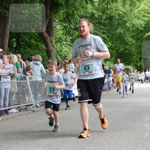 17.05.2025 - Störlauf Strokosch-Dieckow http://msf.ph/oto/7847380 17.05.2025 13:46:51 Ziel 0000, 1196, 1825, 51, 224, 2025, 43, 14 meine-sportfotos.de