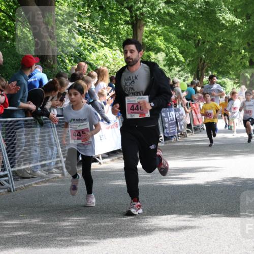 17.05.2025 - Störlauf Strokosch-Dieckow http://msf.ph/oto/7847791 17.05.2025 13:56:39 Ziel 445, 44, 415, 383 meine-sportfotos.de