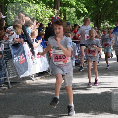 17.05.2025 - Störlauf Strokosch-Dieckow http://msf.ph/oto/7847822 17.05.2025 13:56:47 Ziel 63, 455, 440, 399, 441, 375, 454 meine-sportfotos.de