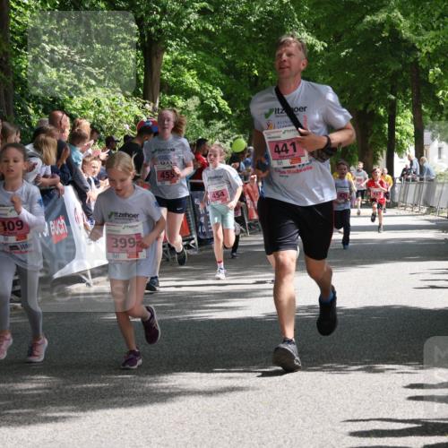 17.05.2025 - Störlauf Strokosch-Dieckow http://msf.ph/oto/7847831 17.05.2025 13:56:48 Ziel 109, 399, 455, 454, 441 meine-sportfotos.de
