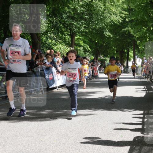17.05.2025 - Störlauf Strokosch-Dieckow http://msf.ph/oto/7847852 17.05.2025 13:56:53 Ziel 429, 06, 529 meine-sportfotos.de
