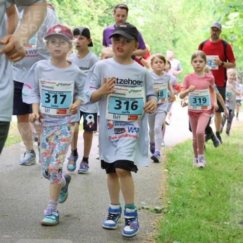 17.05.2025 - Störlauf Strokosch-Dieckow http://msf.ph/oto/7847976 17.05.2025 13:43:04 Laufen 2025, 4, 2025, 317, 2025, 316, 319, 184 meine-sportfotos.de