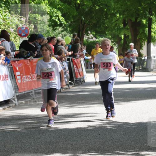 17.05.2025 - Störlauf Strokosch-Dieckow http://msf.ph/oto/7848080 17.05.2025 13:58:20 Ziel 584, 583 meine-sportfotos.de