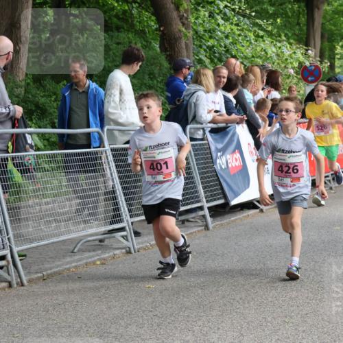 17.05.2025 - Störlauf Strokosch-Dieckow http://msf.ph/oto/7848144 17.05.2025 13:58:44 Ziel 2025, 401, 426, 526 meine-sportfotos.de
