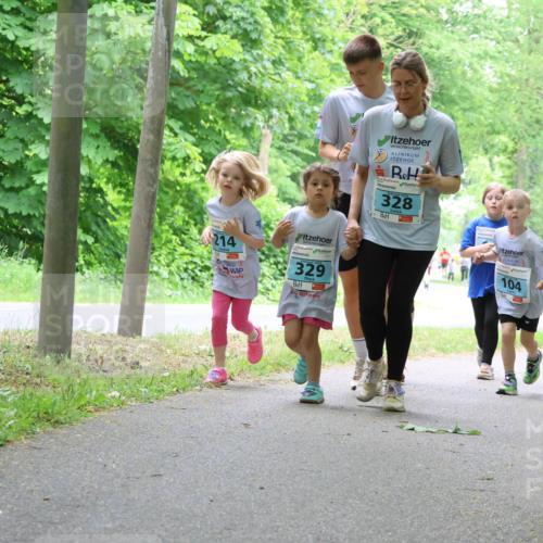 17.05.2025 - Störlauf Strokosch-Dieckow http://msf.ph/oto/7848151 17.05.2025 13:43:35 Laufen 214, 329, 328, 120, 104 meine-sportfotos.de