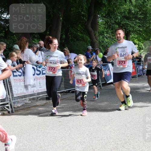 17.05.2025 - Störlauf Strokosch-Dieckow http://msf.ph/oto/7848272 17.05.2025 13:59:58 Ziel 372, 2025, 393, 641, 63, 373, 3, 672 meine-sportfotos.de