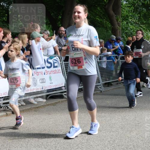 17.05.2025 - Störlauf Strokosch-Dieckow http://msf.ph/oto/7848305 17.05.2025 14:00:13 Ziel 0000, 625, 626, 650 meine-sportfotos.de