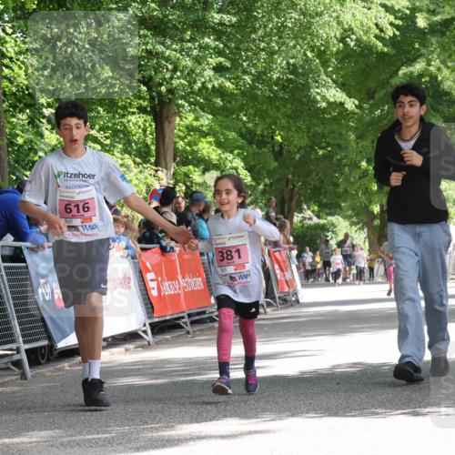 17.05.2025 - Störlauf Strokosch-Dieckow http://msf.ph/oto/7848373 17.05.2025 14:01:11 Ziel 616, 381 meine-sportfotos.de