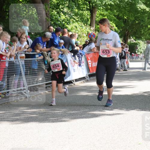 17.05.2025 - Störlauf Strokosch-Dieckow http://msf.ph/oto/7848516 17.05.2025 14:04:36 Ziel 654, 653 meine-sportfotos.de