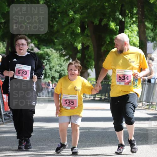 17.05.2025 - Störlauf Strokosch-Dieckow http://msf.ph/oto/7848529 17.05.2025 14:05:47 Ziel 40, 639, 57, 535, 534 meine-sportfotos.de
