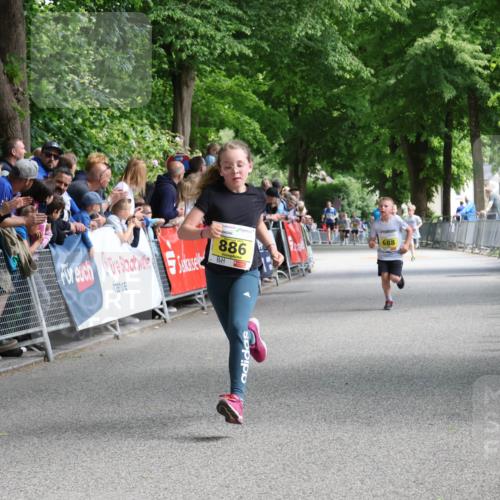 17.05.2025 - Störlauf Strokosch-Dieckow http://msf.ph/oto/7848678 17.05.2025 14:10:32 Ziel 886, 688 meine-sportfotos.de