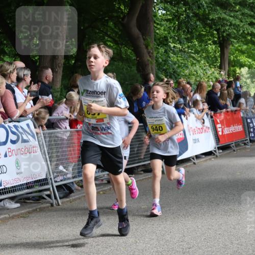 17.05.2025 - Störlauf Strokosch-Dieckow http://msf.ph/oto/7848802 17.05.2025 14:11:41 Ziel 2025, 745, 940, 1216, 740, 710 meine-sportfotos.de