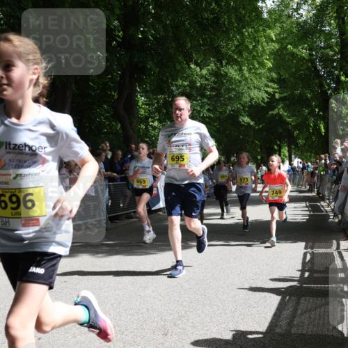 17.05.2025 - Störlauf Strokosch-Dieckow http://msf.ph/oto/7848826 17.05.2025 14:11:47 Ziel 695, 2025, 696, 869, 864, 973, 749 meine-sportfotos.de