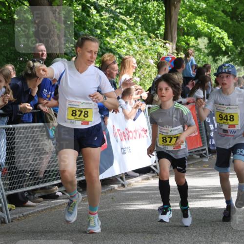 17.05.2025 - Störlauf Strokosch-Dieckow http://msf.ph/oto/7848889 17.05.2025 14:12:20 Ziel 22, 878, 00, 877, 948 meine-sportfotos.de