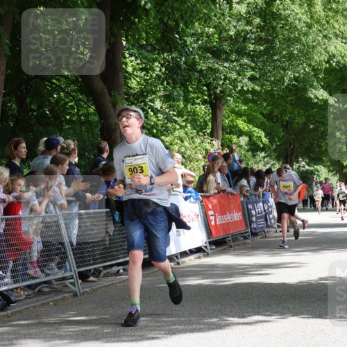 17.05.2025 - Störlauf Strokosch-Dieckow http://msf.ph/oto/7848915 17.05.2025 14:12:40 Ziel 903, 10, 905 meine-sportfotos.de