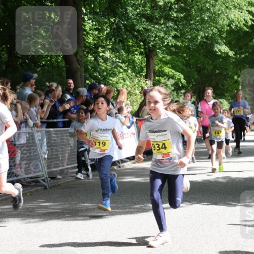 17.05.2025 - Störlauf Strokosch-Dieckow http://msf.ph/oto/7848946 17.05.2025 14:12:54 Ziel 831, 819, 934, 747, 715, 889 meine-sportfotos.de