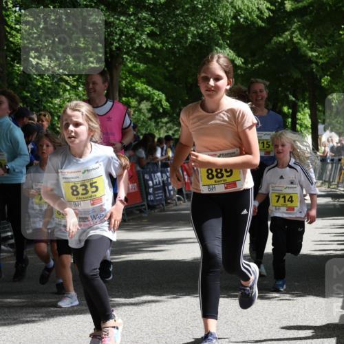 17.05.2025 - Störlauf Strokosch-Dieckow http://msf.ph/oto/7848960 17.05.2025 14:12:57 Ziel 909, 2025, 835, 889, 15, 714 meine-sportfotos.de