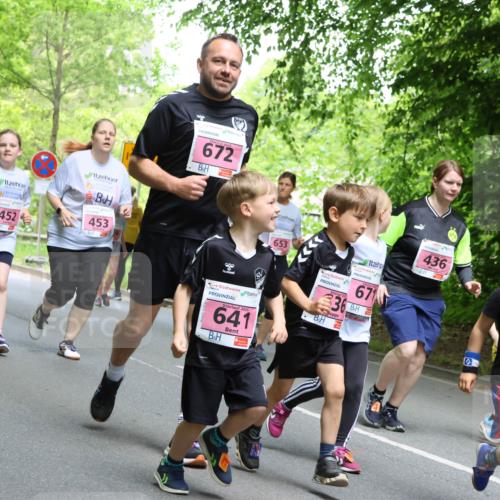 17.05.2025 - Störlauf Strokosch-Dieckow http://msf.ph/oto/7848967 17.05.2025 13:47:09 Laufen 025, 9, 452, 2, 453, 77, 2025, 672, 2025, 641, 653, 671, 436, 2025, 638 meine-sportfotos.de