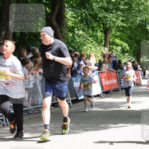 17.05.2025 - Störlauf Strokosch-Dieckow http://msf.ph/oto/7848982 17.05.2025 14:13:07 Ziel 85, 858, 32, 693 meine-sportfotos.de