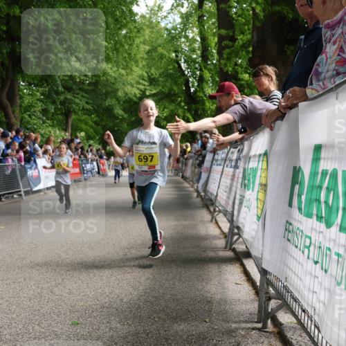 17.05.2025 - Störlauf Strokosch-Dieckow http://msf.ph/oto/7849085 17.05.2025 14:13:49 Ziel 697 meine-sportfotos.de