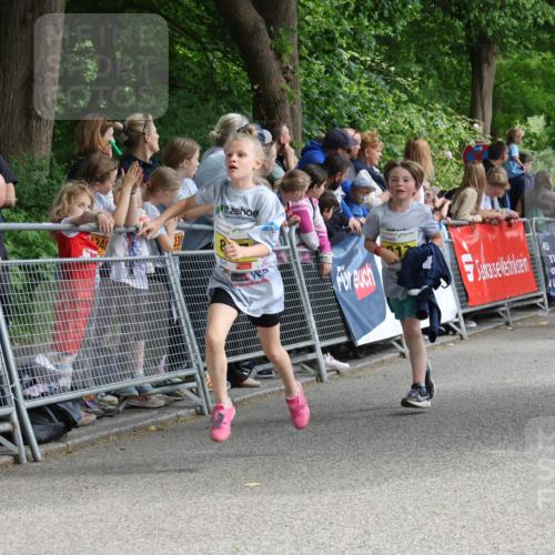 17.05.2025 - Störlauf Strokosch-Dieckow http://msf.ph/oto/7849110 17.05.2025 14:13:58 Ziel 3000, 755, 742, 311744 meine-sportfotos.de