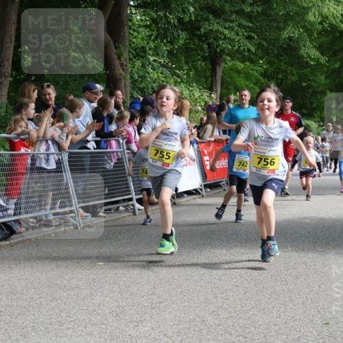 17.05.2025 - Störlauf Strokosch-Dieckow http://msf.ph/oto/7849117 17.05.2025 14:14:00 Ziel 5700, 755, 742, 756, 4 meine-sportfotos.de