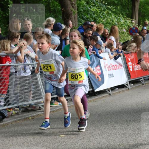 17.05.2025 - Störlauf Strokosch-Dieckow http://msf.ph/oto/7849186 17.05.2025 14:14:25 Ziel 821, 2025, 805, 2025, 792 meine-sportfotos.de