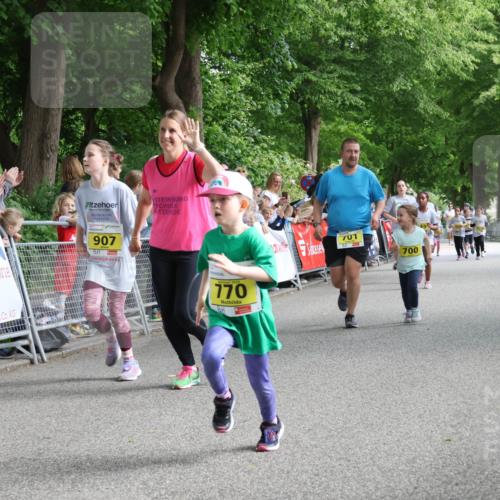 17.05.2025 - Störlauf Strokosch-Dieckow http://msf.ph/oto/7849224 17.05.2025 14:14:49 Ziel 0000, 907, 770, 701, 700 meine-sportfotos.de