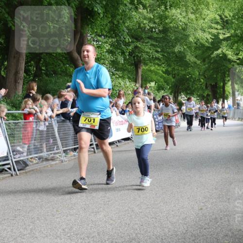 17.05.2025 - Störlauf Strokosch-Dieckow http://msf.ph/oto/7849228 17.05.2025 14:14:51 Ziel 768, 0000, 701, 700, 845, 10 meine-sportfotos.de