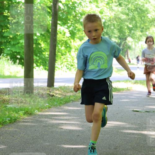 17.05.2025 - Störlauf Strokosch-Dieckow http://msf.ph/oto/7849850 17.05.2025 13:56:12 Laufen 394, 382 meine-sportfotos.de