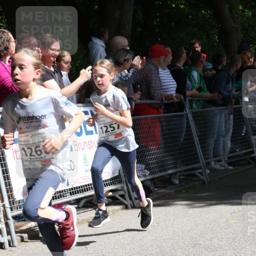 17.05.2025 - Störlauf Strokosch-Dieckow http://msf.ph/oto/7849992 17.05.2025 14:42:10 Ziel 2025, 126, 1257, 1383 meine-sportfotos.de