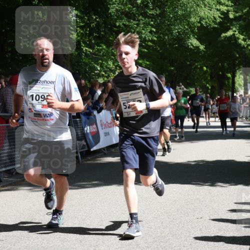 17.05.2025 - Störlauf Strokosch-Dieckow http://msf.ph/oto/7850216 17.05.2025 14:44:04 Ziel 109, 52, 1544, 1212 meine-sportfotos.de
