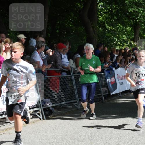 17.05.2025 - Störlauf Strokosch-Dieckow http://msf.ph/oto/7850231 17.05.2025 14:44:08 Ziel 128, 1212, 1544 meine-sportfotos.de