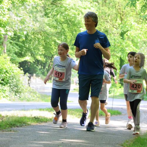 17.05.2025 - Störlauf Strokosch-Dieckow http://msf.ph/oto/7850414 17.05.2025 14:00:04 Laufen 417, 420 meine-sportfotos.de