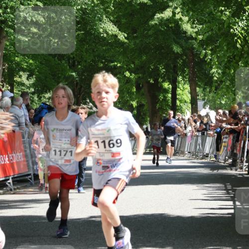 17.05.2025 - Störlauf Strokosch-Dieckow http://msf.ph/oto/7850569 17.05.2025 14:46:48 Ziel 1400, 1171, 1169, 1080 meine-sportfotos.de