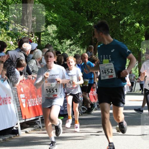 17.05.2025 - Störlauf Strokosch-Dieckow http://msf.ph/oto/7850650 17.05.2025 14:47:56 Ziel 143, 2025, 1452, 1451, 1437 meine-sportfotos.de