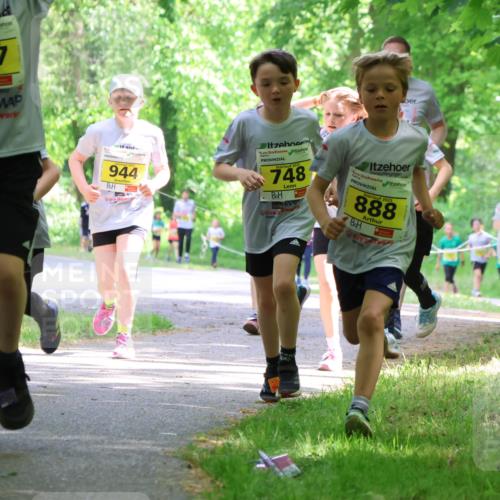 17.05.2025 - Störlauf Strokosch-Dieckow http://msf.ph/oto/7850923 17.05.2025 14:10:03 Laufen 2025, 857, 944, 2025, 748, 2025, 888, 719, 740 meine-sportfotos.de