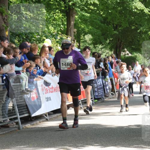 17.05.2025 - Störlauf Strokosch-Dieckow http://msf.ph/oto/7850945 17.05.2025 14:51:10 Ziel 1480, 60, 1064, 385, 1247 meine-sportfotos.de
