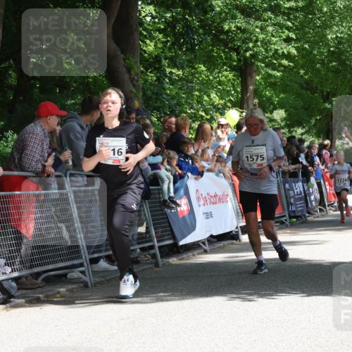 17.05.2025 - Störlauf Strokosch-Dieckow http://msf.ph/oto/7850985 17.05.2025 14:51:35 Ziel 16, 1575, 40, 1223, 1228, 1102 meine-sportfotos.de