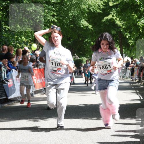 17.05.2025 - Störlauf Strokosch-Dieckow http://msf.ph/oto/7850991 17.05.2025 14:51:39 Ziel 2025, 1661, 1228, 1102 meine-sportfotos.de