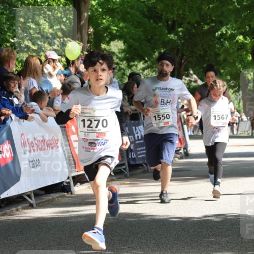 17.05.2025 - Störlauf Strokosch-Dieckow http://msf.ph/oto/7851026 17.05.2025 14:52:02 Ziel 2025, 1270, 1550, 143, 1567, 12, 5, 1372 meine-sportfotos.de