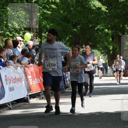 17.05.2025 - Störlauf Strokosch-Dieckow http://msf.ph/oto/7851028 17.05.2025 14:52:03 Ziel 76, 1550, 156, 1420, 1255, 1372 meine-sportfotos.de