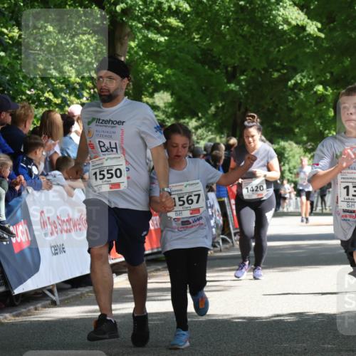 17.05.2025 - Störlauf Strokosch-Dieckow http://msf.ph/oto/7851031 17.05.2025 14:52:04 Ziel 210, 1550, 1567, 1420, 1372 meine-sportfotos.de
