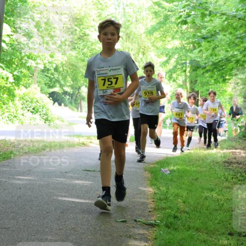 17.05.2025 - Störlauf Strokosch-Dieckow http://msf.ph/oto/7851082 17.05.2025 14:10:49 Laufen 757, 938, 95, 238, 941, 743 meine-sportfotos.de